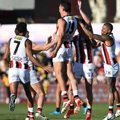 Saints hold on for gripping comeback win over Tigers