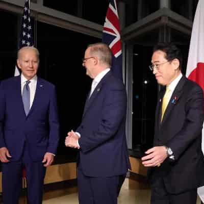 Australia to join missile pact with US and Japan