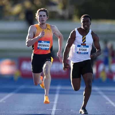 Browning eases into 100m semis in Adelaide