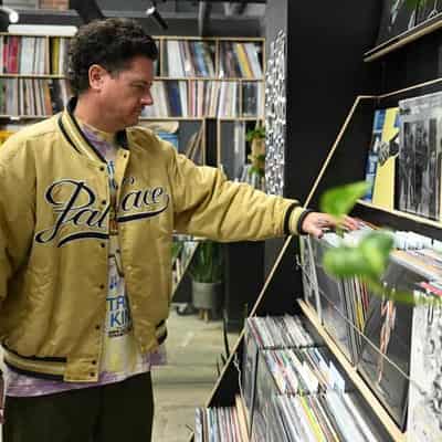 Spinning around: record stores stand the test of time