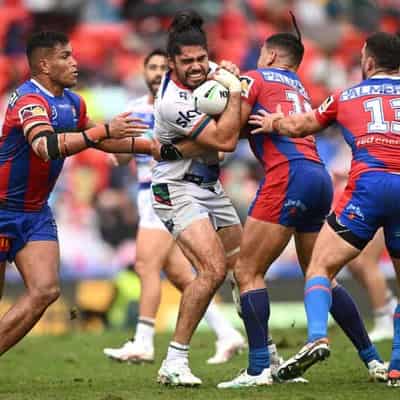 Warriors' slump continues as Knights claim tight win