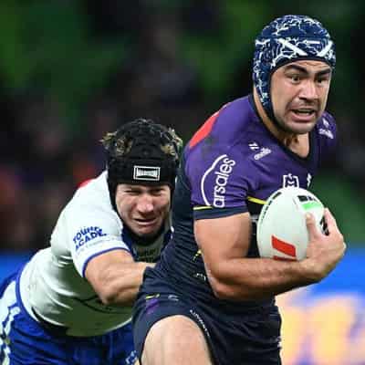 Hughes wants to stay at Storm, refutes move to Titans