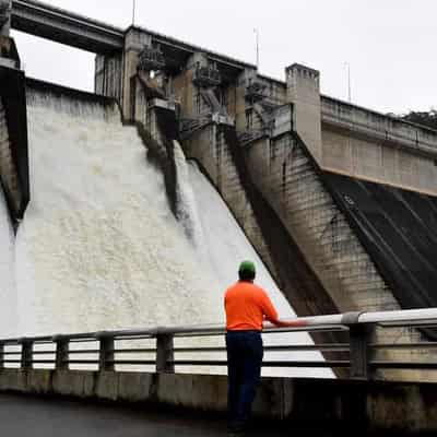 Flood fears as deluge set for NSW, dam likely to spill