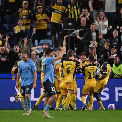 Mariners claim 2-1 ALM finals win over nine-man Sydney