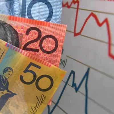 Wages still outpacing inflation, silver lining for RBA