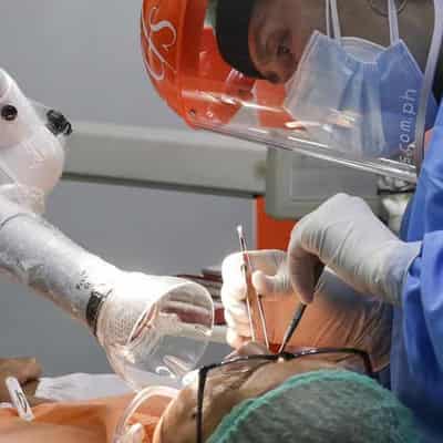 Aussies chipping away at their super for dental work