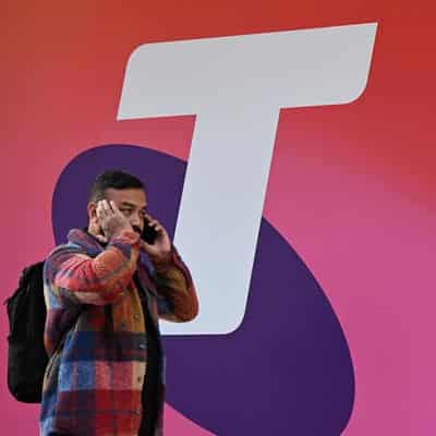 Telstra urged to dial back 'appalling' mass job cuts