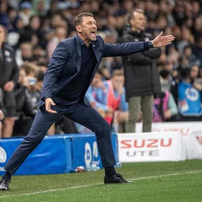 Popovic stands in way of Mariners treble: Arnold