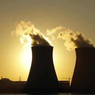 Coalition commits to nuclear despite damning report