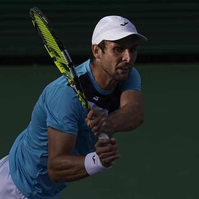 Aussie Vukic, Tiafoe come up short on Lyon red clay