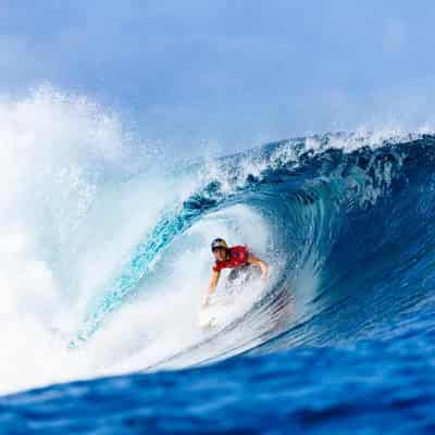 Aussies Picklum, Wright through to last eight in Tahiti