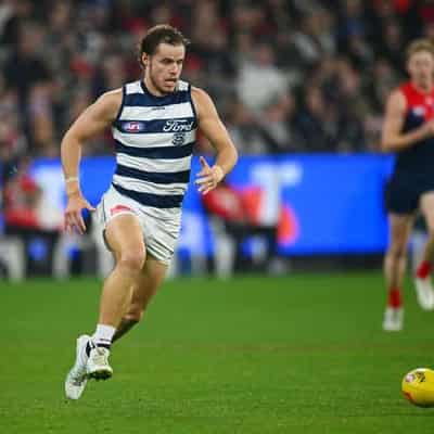 Off-contract Kolodjashnij wants to stay at Geelong