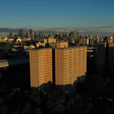 Housing tower residents given more time to reframe case