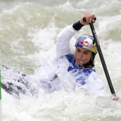 Fox wins canoe World Cup round in build-up to Olympics