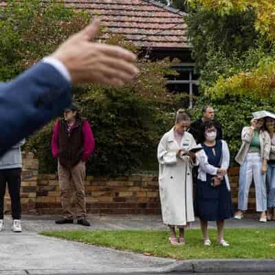 Mortgage defaults rise as borrowers struggle to keep up