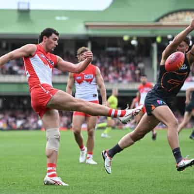 Sydney's McCartin returns, Cats' Dangerfield still out