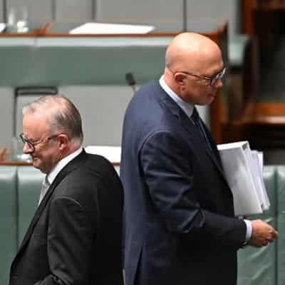 Coalition gains on Labor as cost-of-living crisis bites