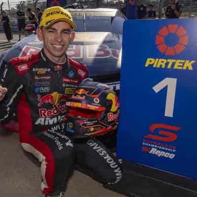 Feeney tightens Supercars title chase with Darwin win