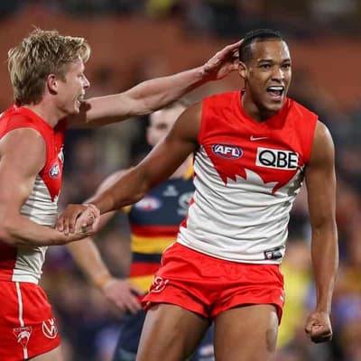 Amartey kicks nine goals as soaring Swans crush Crows