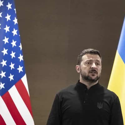 Ukraine summit strives for consensus to lean on Russia