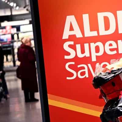 Aldi stores help keep prices down at Coles, Woolworths