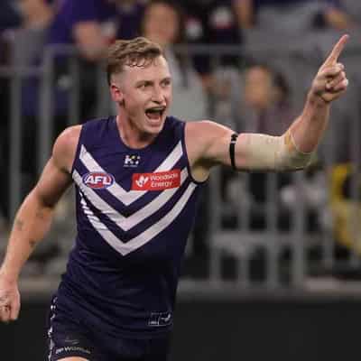 Dockers forward Treacy laughs off goalkicking blooper