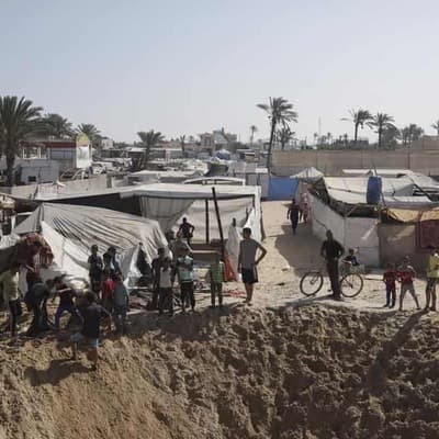 Israeli tanks at edge of Rafah's Mawasi refuge zone
