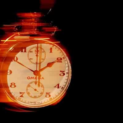 Premier rejects farmer push to shorten daylight saving