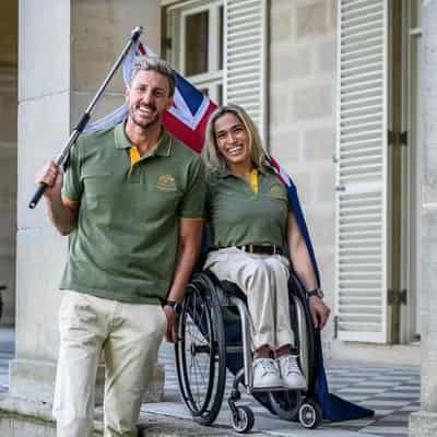 De Rozario, Hall named Paralympics flagbearers