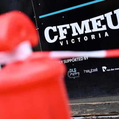 Labor urged to give CFMEU the cold shoulder on projects