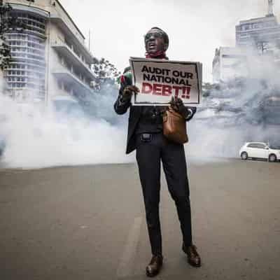 Kenyan police break up demos urging president to resign