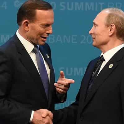 Abbott calls for Putin apology on MH17 anniversary