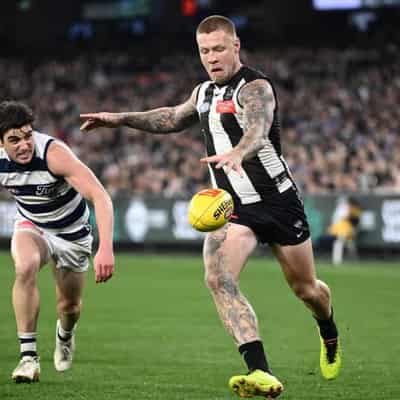 Magpies ponder sore De Goey role change, McStay returns