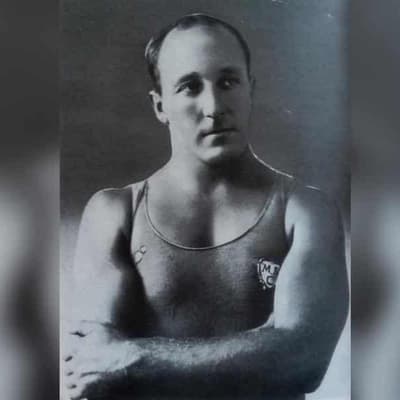 Olympians honour Aussie gold digger in French village