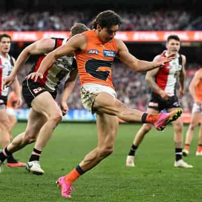 Giants' Bedford eyes win over ex-club Dees in flag push