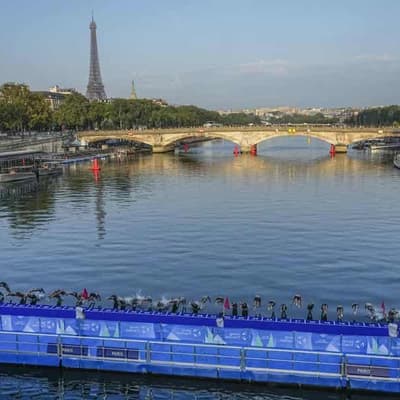 Poor water quality means no Seine triathlon training