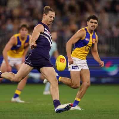 Dockers bid to clear Fyfe for crunch clash with Bombers