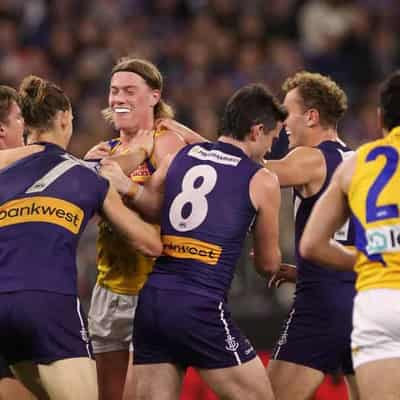 Eagles told to play on edge against Suns