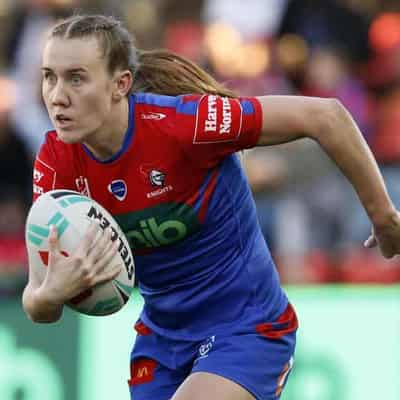 Late penalty try gives Knights NRLW win over Raiders