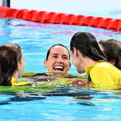 Aussie swimmers put silver touches on Paris campaign