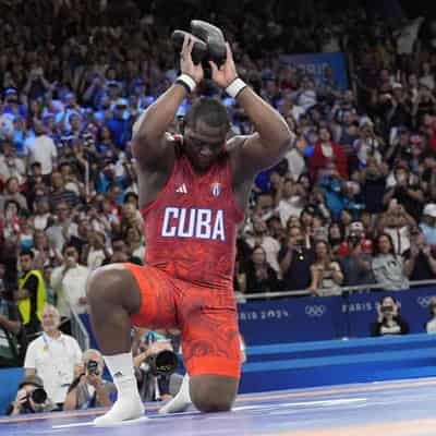 Cuba's Lopez bags record fifth-straight wrestling gold