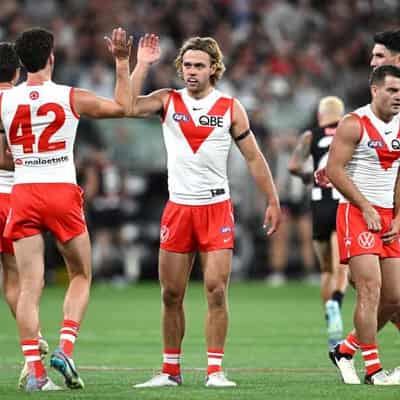 Out-of-form Swans shake off criticism after Port hiding