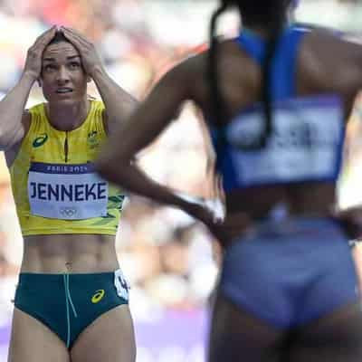 Michelle Jenneke crashes in Olympics 100m hurdles heat