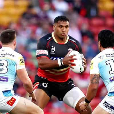 Dolphins' Pangai gets Bennett blessing for French move