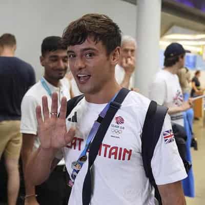 Five-time Olympic diving medallist Daley steps down