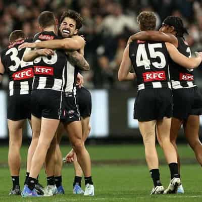 Pies won't chase 'unrealistic' score in AFL finals bid