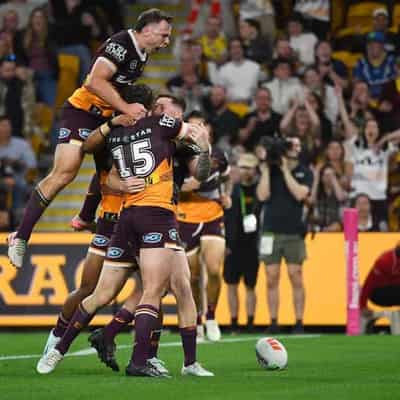 Broncos' finals hopes remain alive with win over Eels