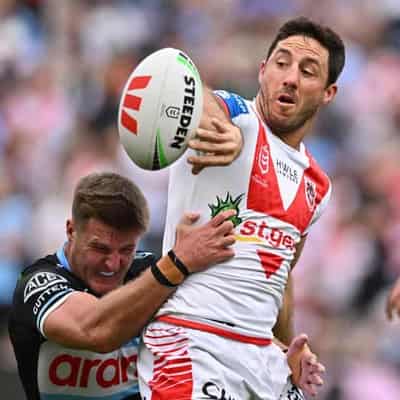 Dragons' lack of consistency opens up NRL finals race