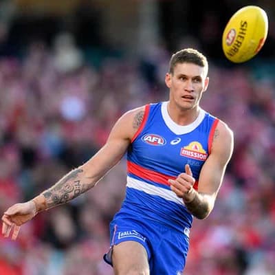 Bulldog Lobb happy to stay back to take career forward