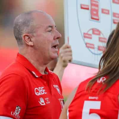 Swans AFLW coach 'baffled' by Bulldogs fixture clash